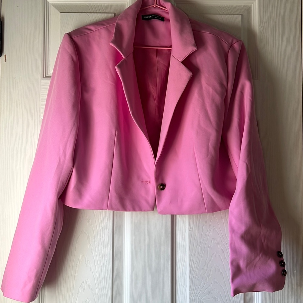 New Blazer cropped